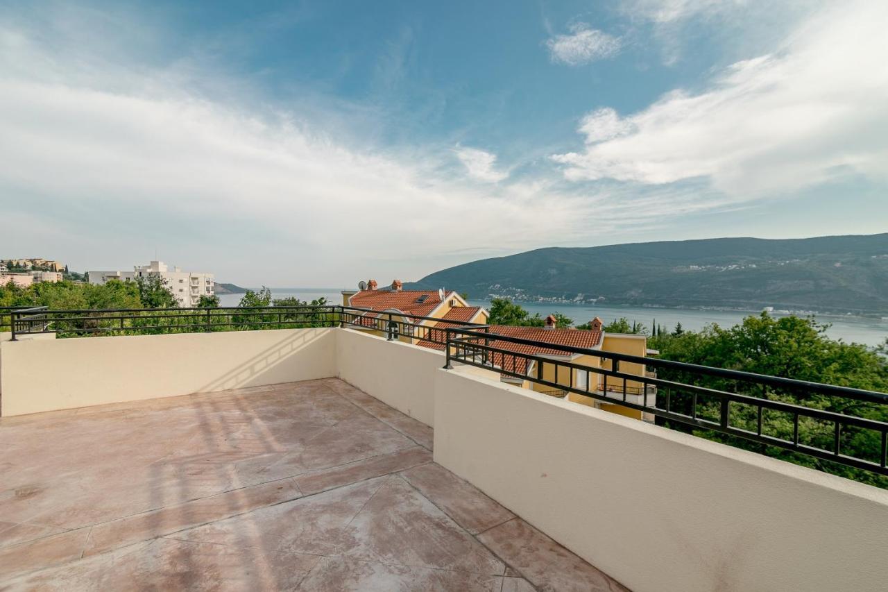 Sunnyapartments Herceg Novi Esterno foto