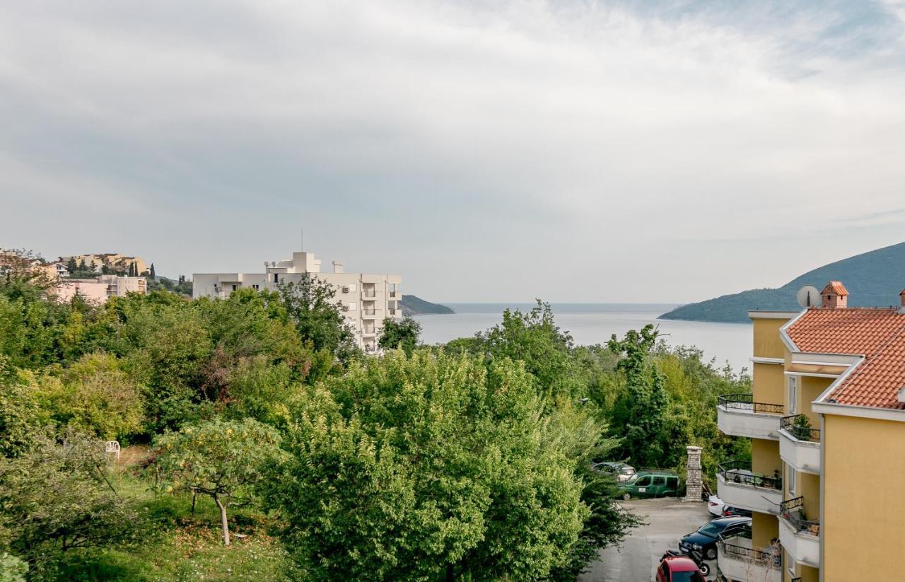 Sunnyapartments Herceg Novi Esterno foto