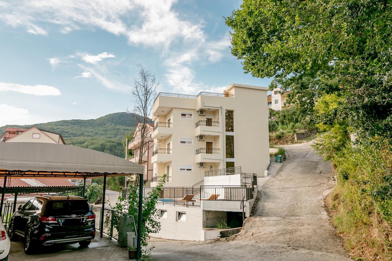 Sunnyapartments Herceg Novi Esterno foto