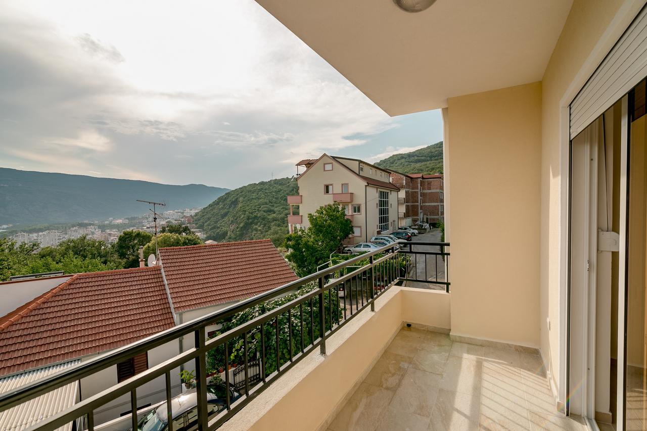 Sunnyapartments Herceg Novi Esterno foto