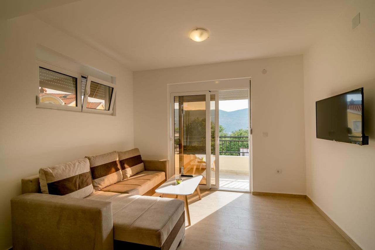 Sunnyapartments Herceg Novi Esterno foto