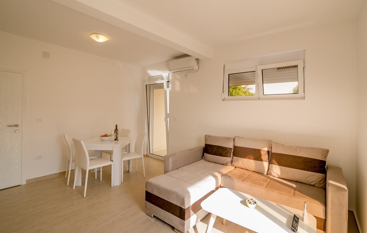 Sunnyapartments Herceg Novi Esterno foto